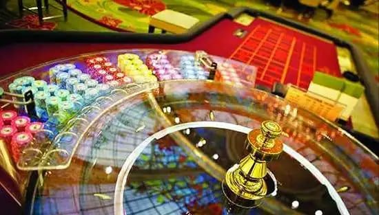 Infografis sistem tier dan manfaat loyalitas di agentbetting